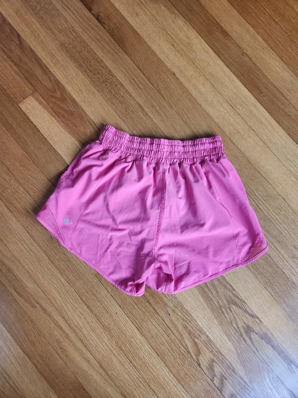 Lululemon Hotty Hot shorts, high rise, lined, size 4, length 4", color lip gloss